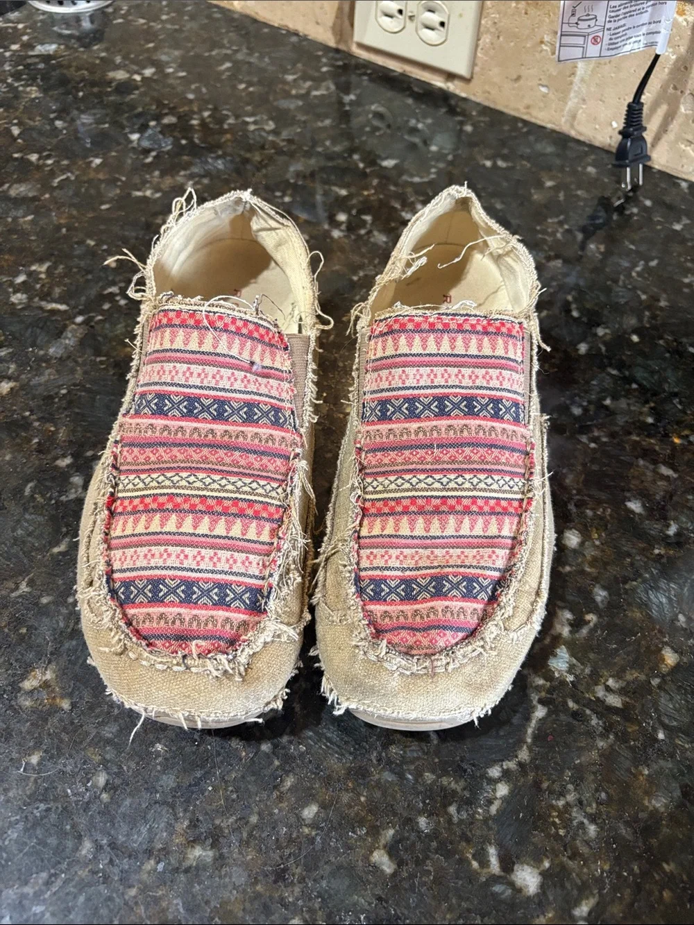 Roper Daisy slip on shoes! Size  9